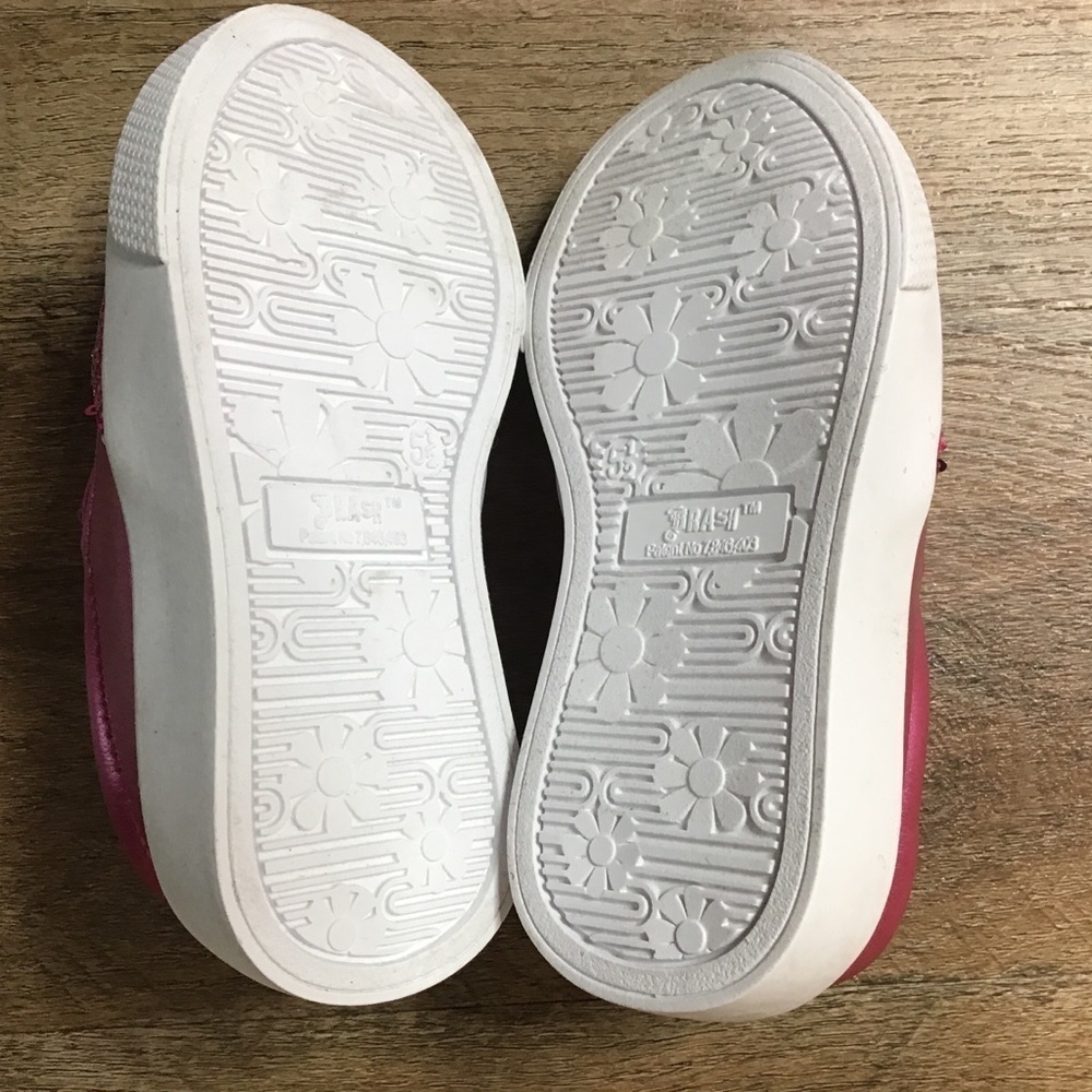 Nwot Brash Shoes Size 5 1/2” Slip On Sneaker Shoes Sequin Pink Little Kids - Picture 6 of 10